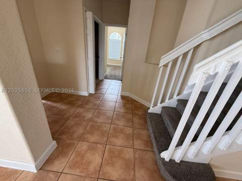 2462 SE 15th Ct, Homestead FL - photo 6 of 23