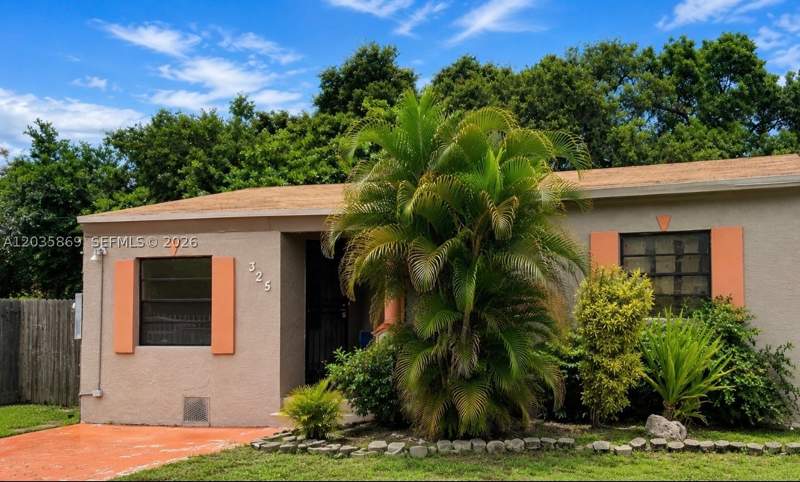 3 bedroom SingleFamilyResidence at 325 NW 56th St, Buena Vista Gardens, Miami — photo 2
