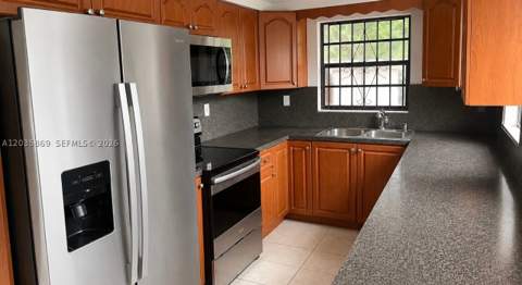 325 NW 56th St, Miami FL - photo 7 of 10