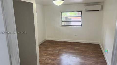 325 NW 56th St, Miami FL - photo 9 of 10