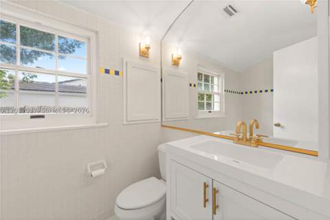440 SW 29th Rd, Miami FL - photo 18 of 29