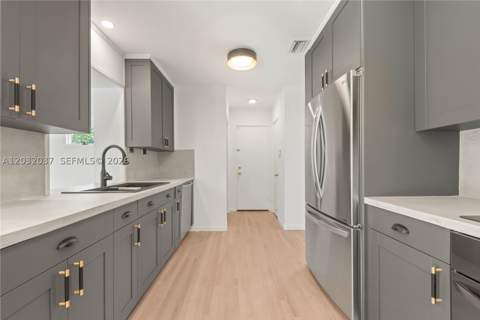 440 SW 29th Rd, Miami FL - photo 24 of 29