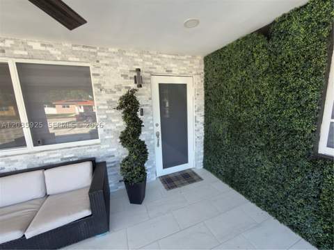 224 E 42nd St, Hialeah FL - photo 13 of 82