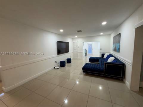 224 E 42nd St, Hialeah FL - photo 24 of 82