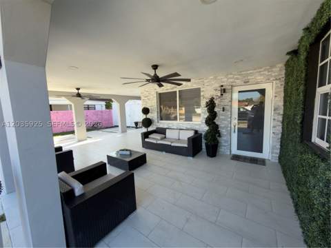224 E 42nd St, Hialeah FL - photo 7 of 82