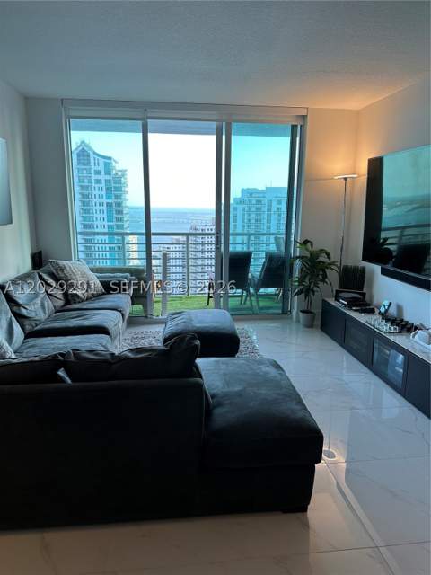 325 S Biscayne Blvd 4119, Miami FL - photo 13 of 21