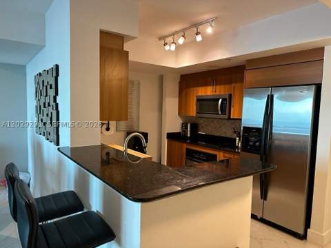 325 S Biscayne Blvd 4119, Miami FL - photo 19 of 21