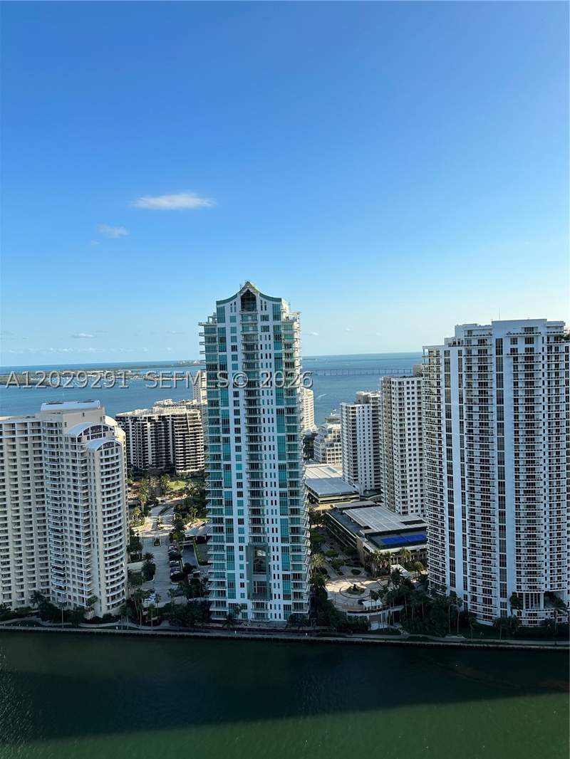 2 bedroom Condominium at 325 S Biscayne Blvd 4119, One Miami West Condo, Miami — photo 4