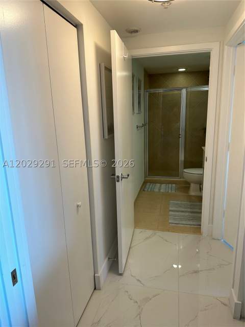 325 S Biscayne Blvd 4119, Miami FL - photo 9 of 21