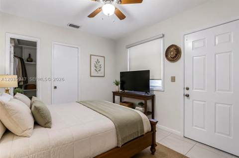 2300 NW 9th St, Miami FL - photo 16 of 45