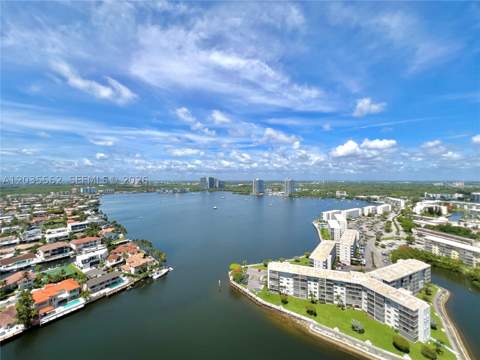1000 W Island Blvd 3010, Aventura FL - photo 18 of 22
