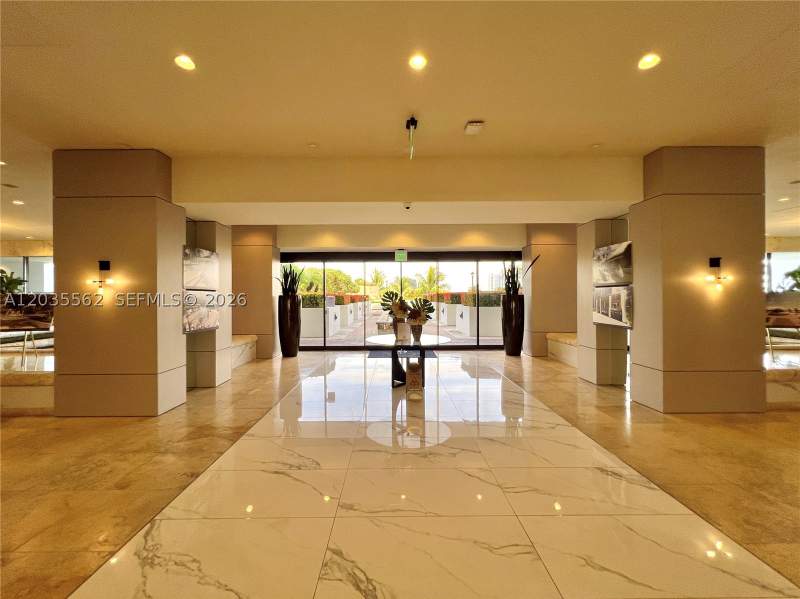 2 bedroom Condominium at 1000 W Island Blvd 3010, 1000 ISL BLVD WILLIAMS IS, Aventura — photo 3