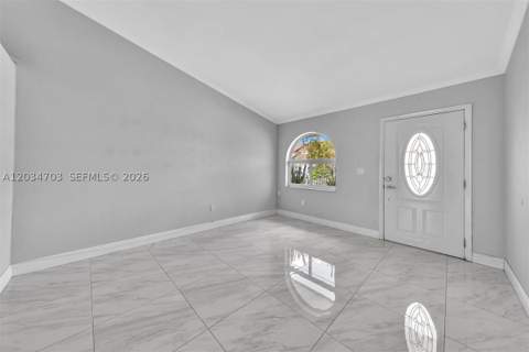 5445 W 27th Lane, Hialeah FL - photo 14 of 57