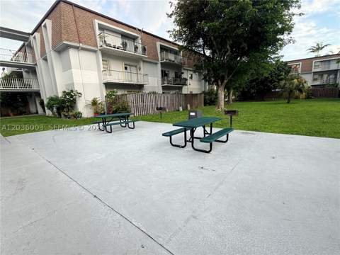 9611 SW 77th Ave 108A, Miami FL - photo 13 of 14