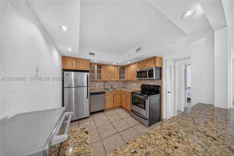 5600 Collins Ave 7W, Miami Beach FL - photo 13 of 26