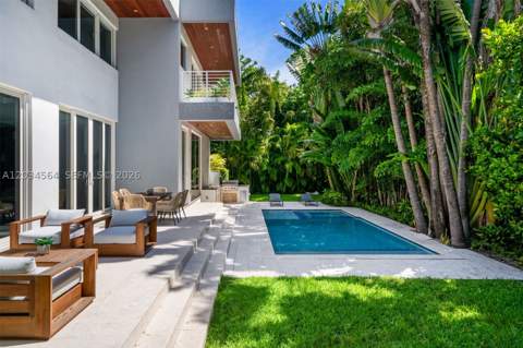 425 Harbor Dr, Key Biscayne FL - photo 15 of 50