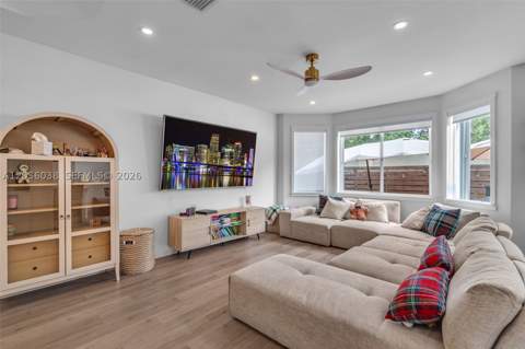 11203 NW 73rd Ter, Doral FL - photo 9 of 51
