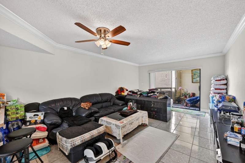 1 bedroom Condominium at 8290 Lake Drive 305, Las Vistas At Doral Condo, Doral — photo 5