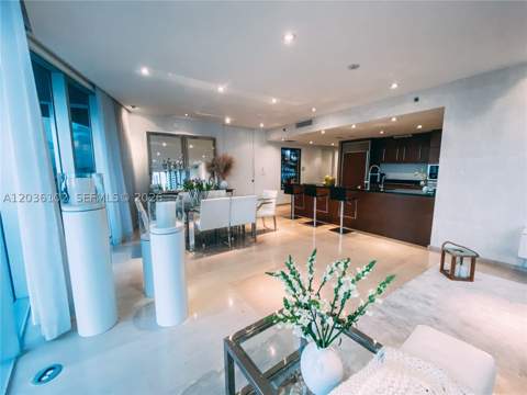 465 Brickell Ave 1101, Miami FL - photo 9 of 17