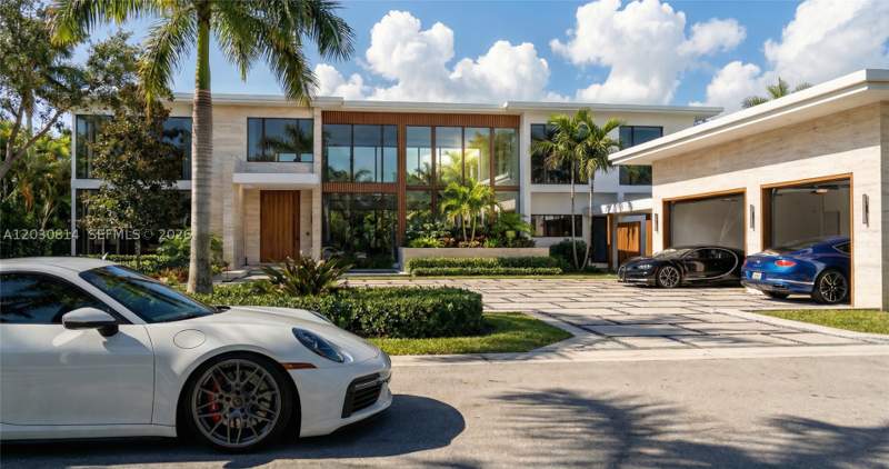 7 bedroom SingleFamilyResidence at 6100 W Suburban Dr, Martin Suburban Acres, Pinecrest — photo 2