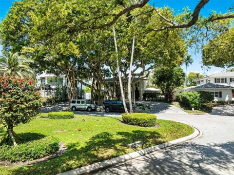 655 Buttonwood Ln, Miami FL - photo 10 of 23