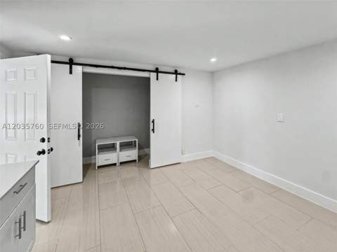 960 NE 146th St, North Miami FL - photo 20 of 38