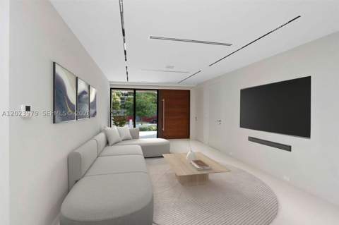 330 SW 19th Rd, Miami FL - photo 19 of 37