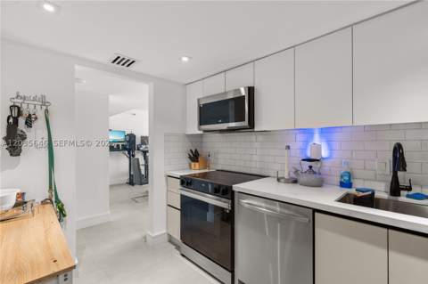 20505 E Country Club Dr 331, Aventura FL - photo 11 of 23