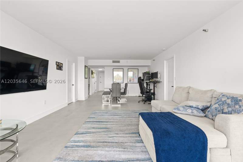 2 bedroom Condominium at 20505 E Country Club Dr 331, Waterview Condo, Aventura — photo 5
