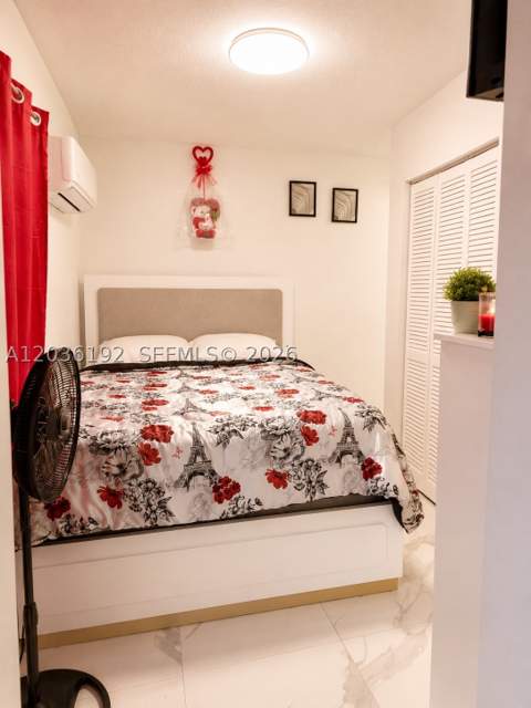 380 W 45th St, Hialeah FL - photo 13 of 15