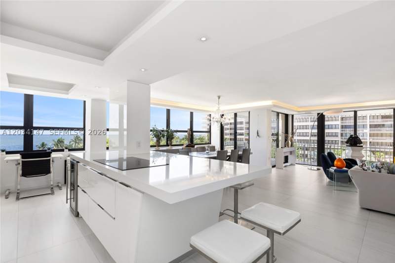 3 bedroom Condominium at 3 Grove Isle Dr C502, Grove Isle Condo, Miami — photo 2
