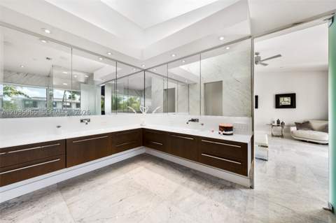 6944 Sunrise Ter, Coral Gables FL - photo 19 of 26