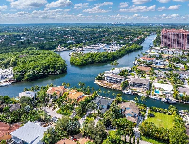 3 bedroom SingleFamilyResidence at 6944 Sunrise Ter, Sunrise Harbour Rev Pl, Coral Gables — photo 2