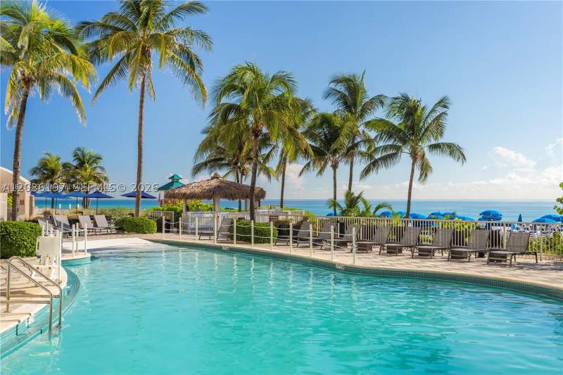1 bedroom Condominium at 17375 Collins Ave 905, Ocean Point Beach Club Co, Sunny Isles Beach — photo 2
