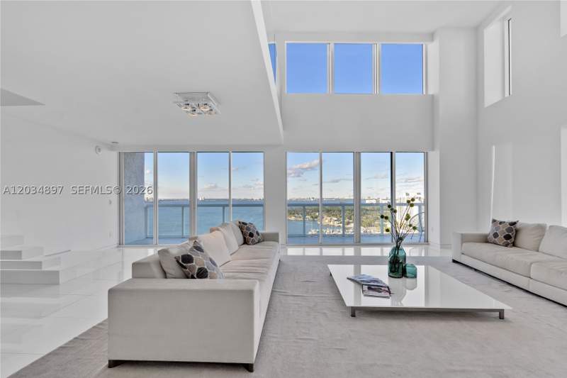 3 bedroom Condominium at 10 Venetian Way Ph04, The Grand Venetian Condo, Miami Beach — photo 4