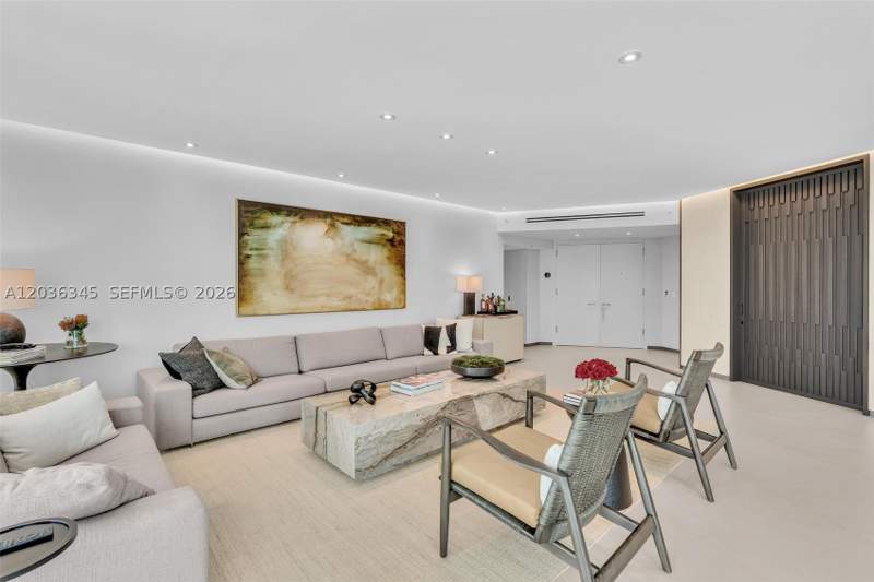 2 bedroom Condominium at 2127 Brickell Ave 1002, Bristol Tower Condo, Miami — photo 4