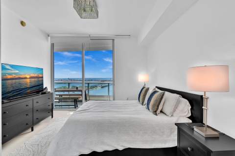 900 Biscayne Boulevard 4703, Miami FL - photo 16 of 59