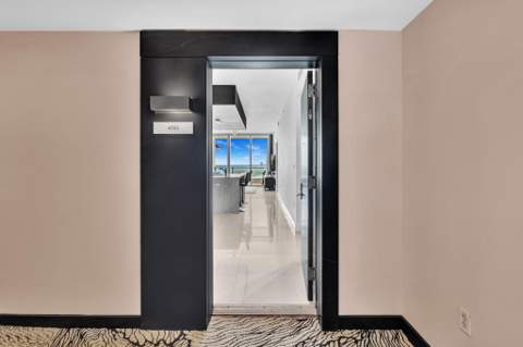 900 Biscayne Boulevard 4703, Miami FL - photo 6 of 59
