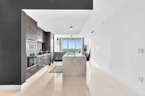 900 Biscayne Boulevard 4703, Miami FL - photo 8 of 59