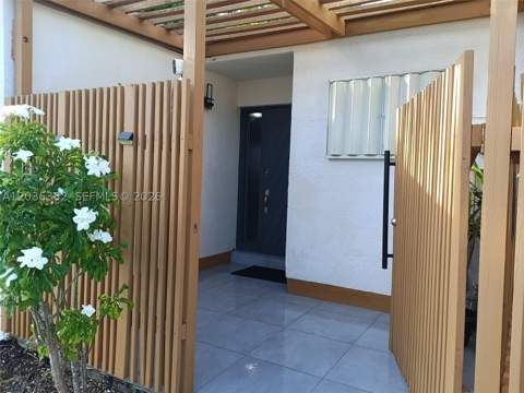 1700 SW 131st Place Cir S, Miami FL - photo 8 of 24