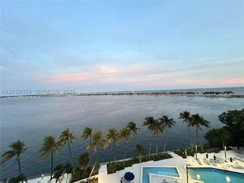 2333 Brickell Ave 1402, Miami FL - photo 19 of 33