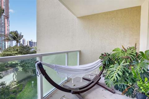 3340 NE 190th St 402, Aventura FL - photo 6 of 71
