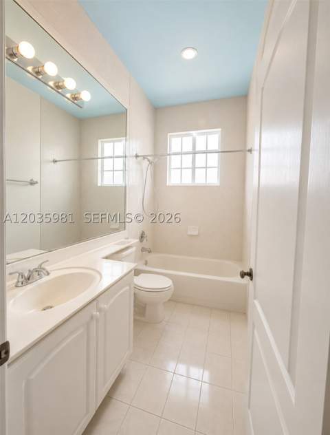 7856 NW 167th Ter, Miami Lakes FL - photo 20 of 24