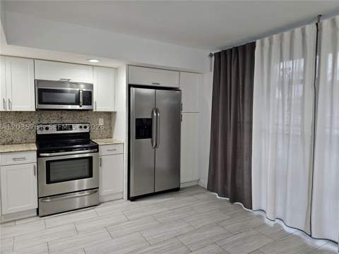 8075 SW 107th Ave 114, Miami FL - photo 20 of 60