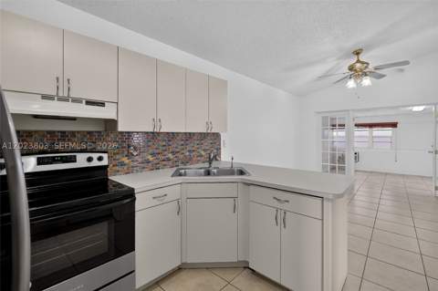 2514 W 74th St, Hialeah FL - photo 7 of 26