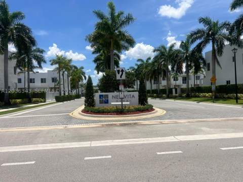 7117 NW 103rd Path, Doral FL - photo 18 of 59