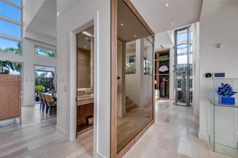 470 S Shore Dr, Miami Beach FL - photo 12 of 75