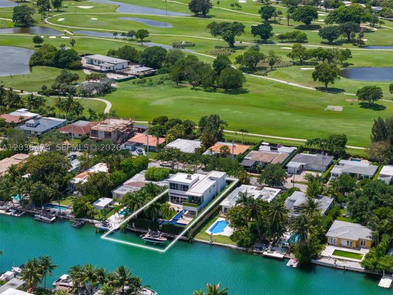 6 bedroom SingleFamilyResidence at 470 S Shore Dr, Normandy Golf Course, Miami Beach — photo 2