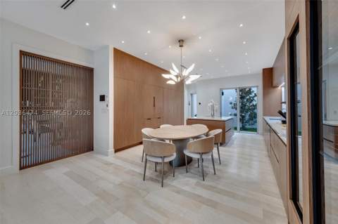 470 S Shore Dr, Miami Beach FL - photo 21 of 75