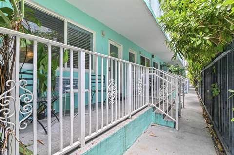 1035 Meridian Avenue 5, Miami Beach FL - photo 20 of 21
